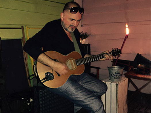 Photo by Ariane Büsch