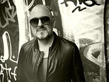 Photo by Ariane Büsch